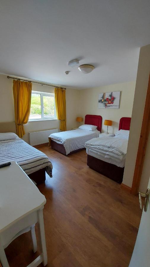 Clancys Of Glenfarne Hotel Ngoại thất bức ảnh